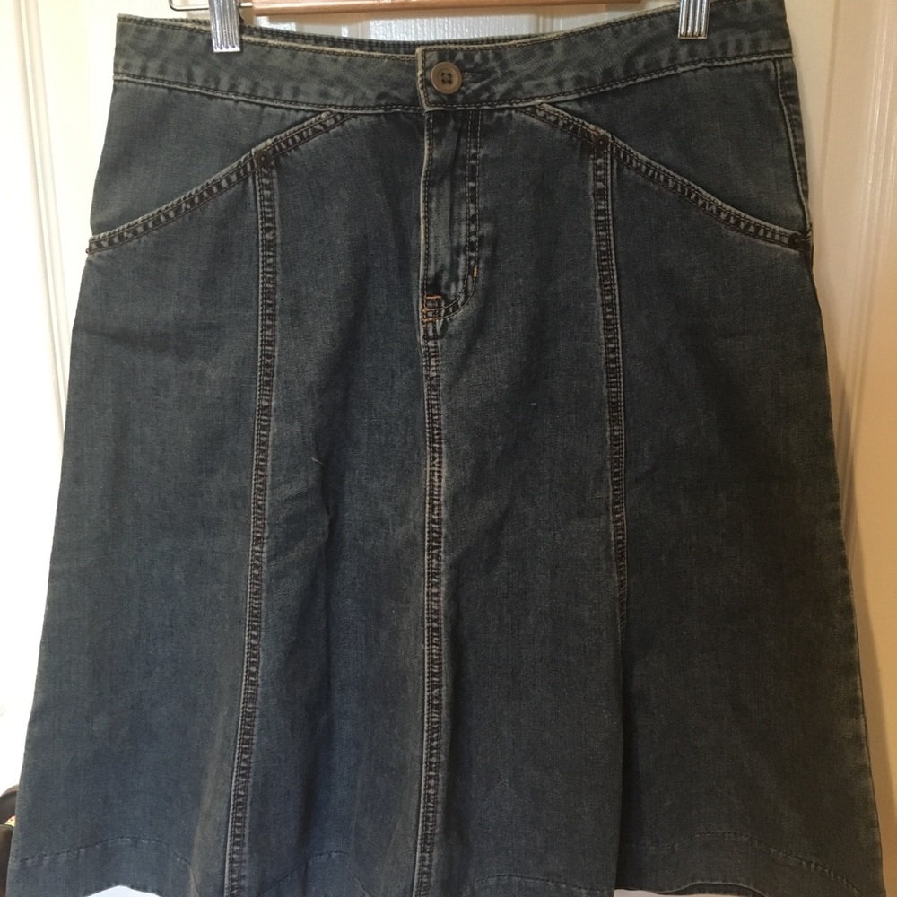 Gap denim skirt